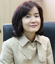 韓国ドラマのシナリオ　脚本家のチン・スウァン(チン・スワン)